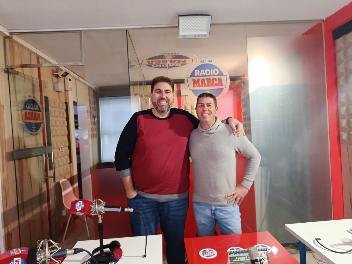 🚨#DMCórdoba 26-E
⚽#tertuliónblanquiverde con <a href="/reobrero17/">Rafael Escobar Obrer</a> <a href="/guillebeltraan/">Guille Beltrán🤙🏻</a> <a href="/Antoniocmanjon/">Antonio Claramunt</a>
⚽Minutos de oro con Manuel Jurado 
⚽Futbol local
🤾Repaso BM con Pepe Morales y Benito Puerto <a href="/CordobadeBM/">Club Córdoba de Balonmano CBM</a>
#ElDeporteEsNuestro