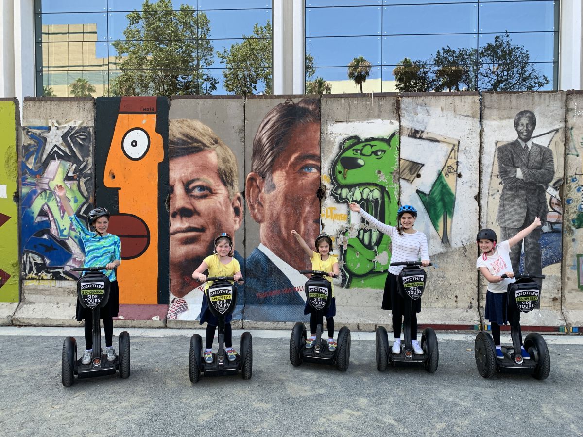 AnotherSideTour's tweet image. ☀️ Are you more of an early bird?
Beat the crowds and glide through Beverly Hills on our Early Bird Segway Tour. Fresh morning air, iconic sights, and a whole different side of LA all before lunch.

🎯 bit.ly/4bZmcUF

#EarlyBirdTour #SegwayTour #AnotherSideOfLA