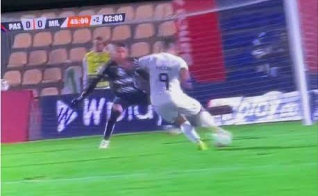 alejandro_8916's tweet image. Falcao en Pasto?
Lindo recuerdo..