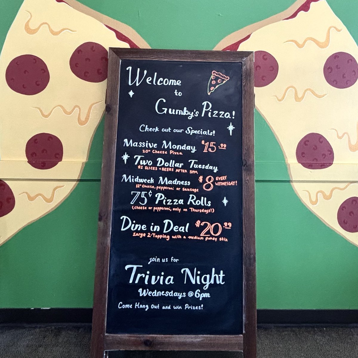 Massive Monday 🍕
20” Cheese Pizzas, $15.99 each!
Tell ‘em Gumby sent ya!