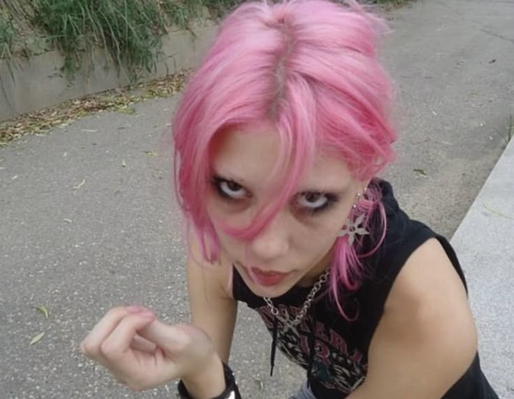 zephranfox's tweet image. ╰┈➤ˎˊ˗ A Thread of My Nikki Baxter headcanons ! ˚₊‧⁺⋆♱ 

─── ⋆⋅ ♰ ⋅⋆ ───