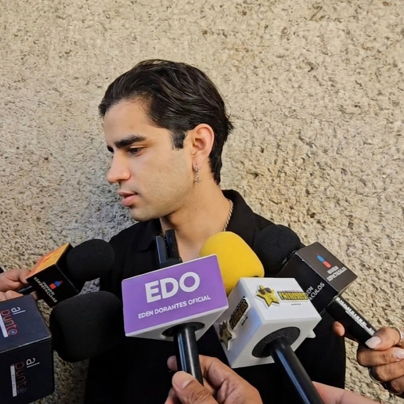 layayadeaaron's tweet image. aaron dando entrevistas &amp;gt;&amp;gt;&amp;gt;