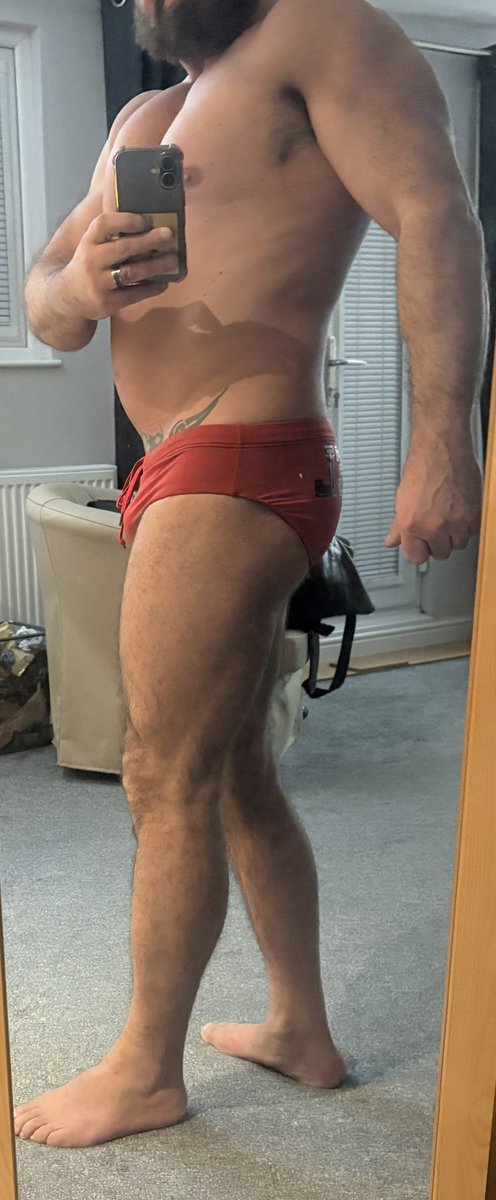 Boss_man_72's tweet photo. Who wants to sniff the crutch on my trunks! I’ll take them off ready for you to lick clean! https://t.co/8mCECWXCww