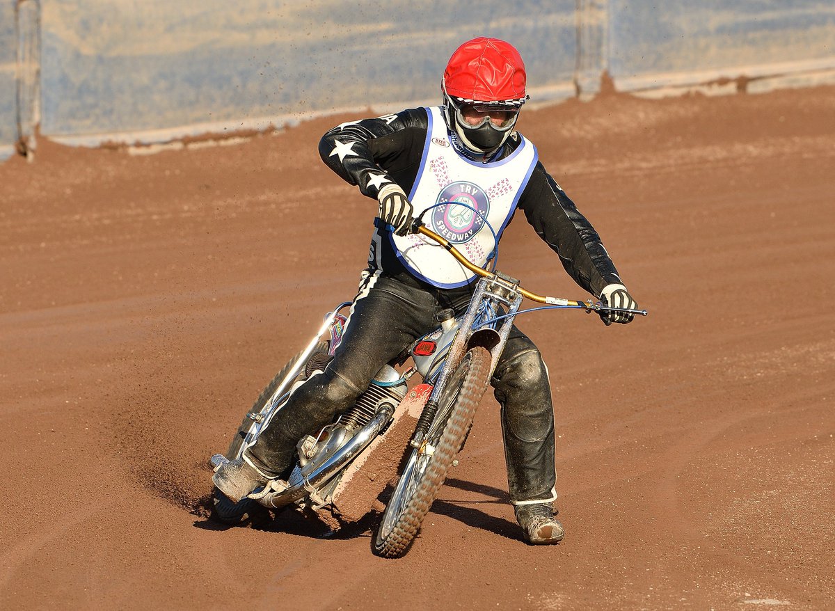 Upright Speedway  tweet media