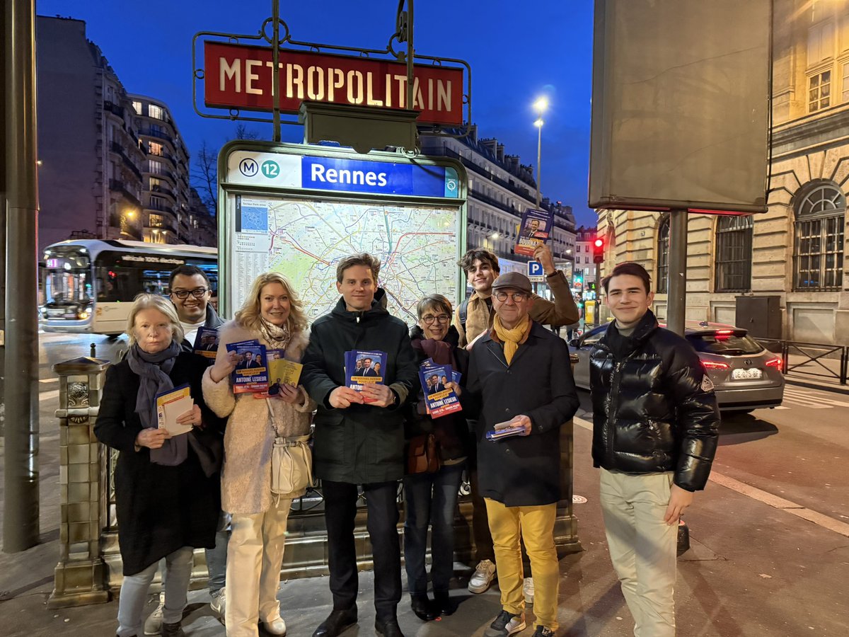 Toujours sur le #terrain avec ma colistière Murielle de Bertier 🤝🏼

Marché Raspail, Saint-Sulpice, école Littré, Saint-Germain, Rennes… écrivons un nouvel avenir pour le 6e !