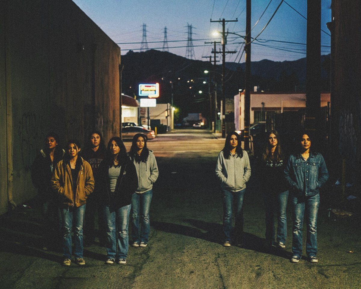 AIのいいところは検索範囲が日本語圏に限定されないことで、特にアプリケーションの詳細やマニュアル、フォーラム等、情報量が多く発信の早い英語圏の情報を翻訳込みで提示してくるのがとても良いのです。