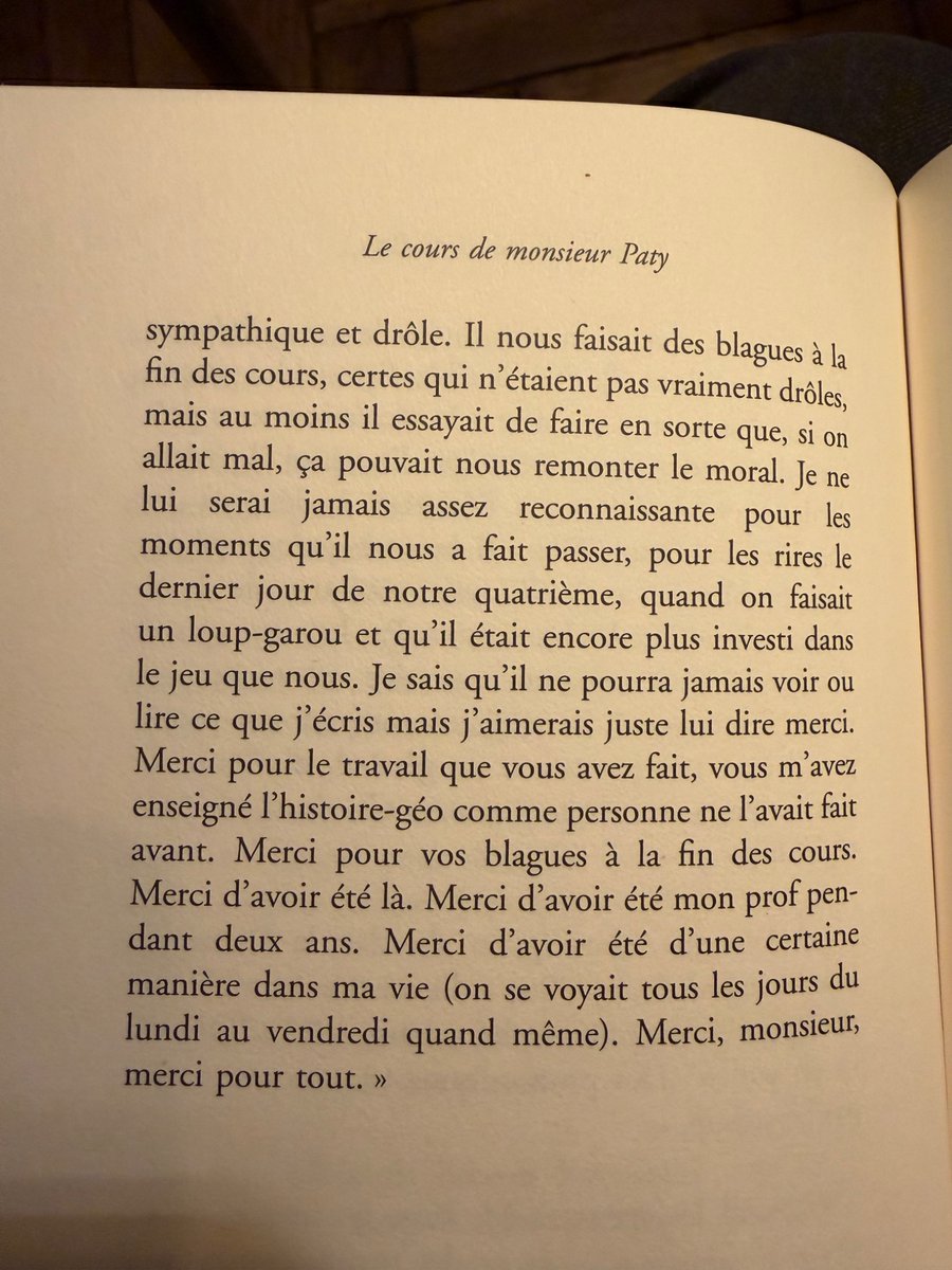 EmilieFreche's tweet image. Monsieur Paty, ce sont ses élèves qui en parlent le mieux. Et leurs mots ridiculisent les propos tenus aujourd’hui  par Vuillemin, l’avocat de Sefrioui
(#lecoursdemonsieurmaty #SamuelPaty @AlbinMichel   )