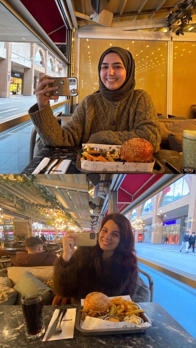 Bugün 16 yıllık arkadaşımla buluştum ve Uzman Doktor oluşunu kutladık. Benim gözümde hala 16 sene öncesi gibi. Zaman o kadar hızlı akıp geçiyor ki, eskimeyen dostluğumuza 👯‍♀️