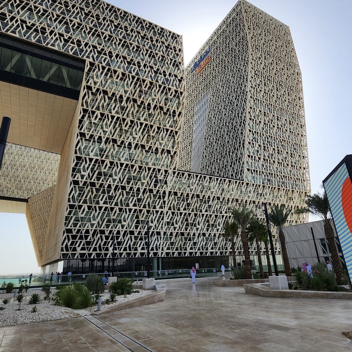 زكريا كريري tweet media