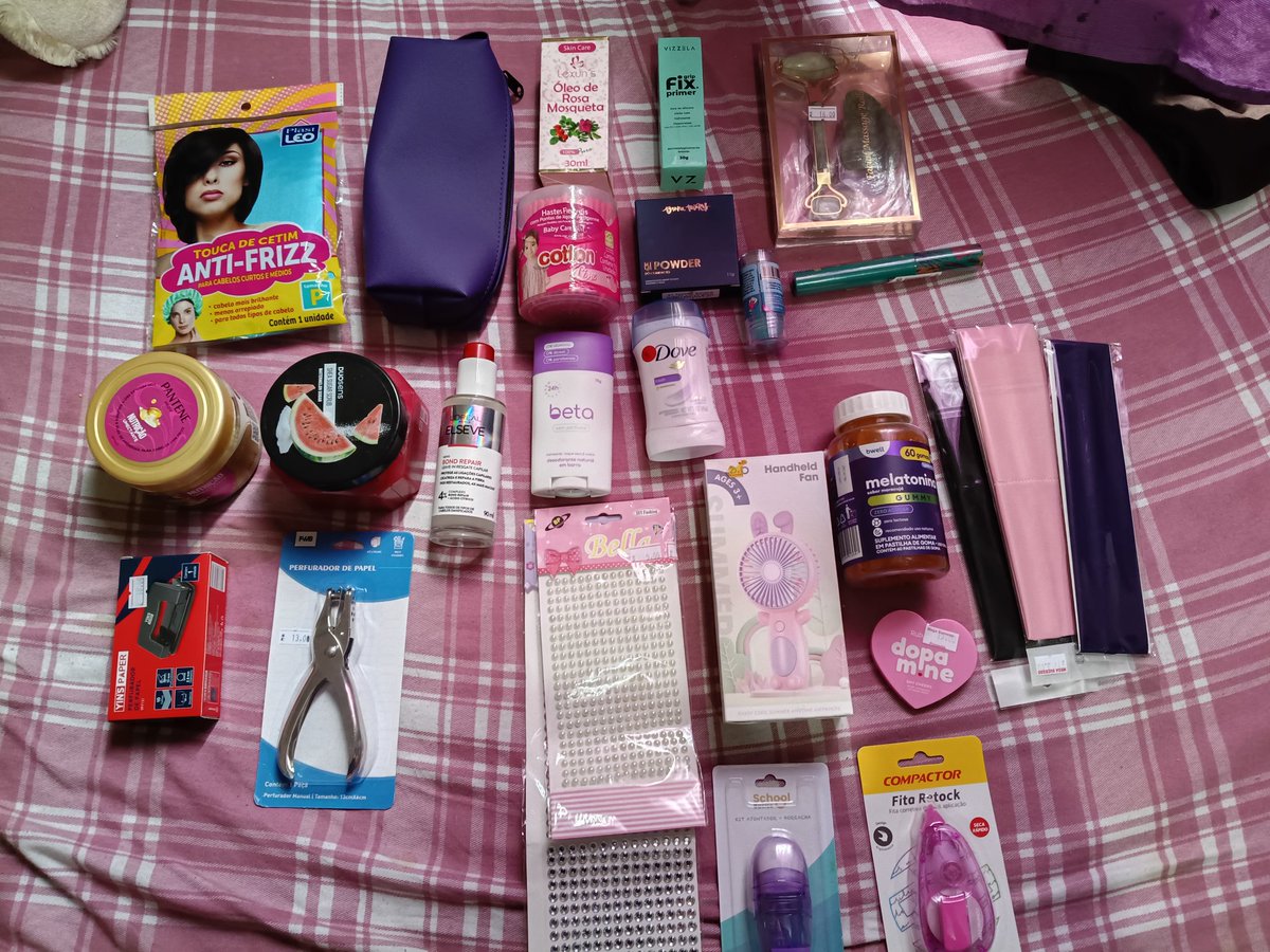 elfbaricepeach's tweet image. primeira do ano oficial agora 😜🤘

uns R$450 fácil ai