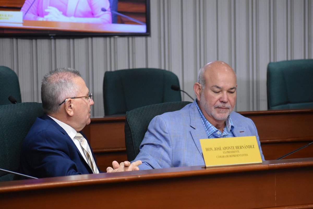 José Aponte Hernández tweet media