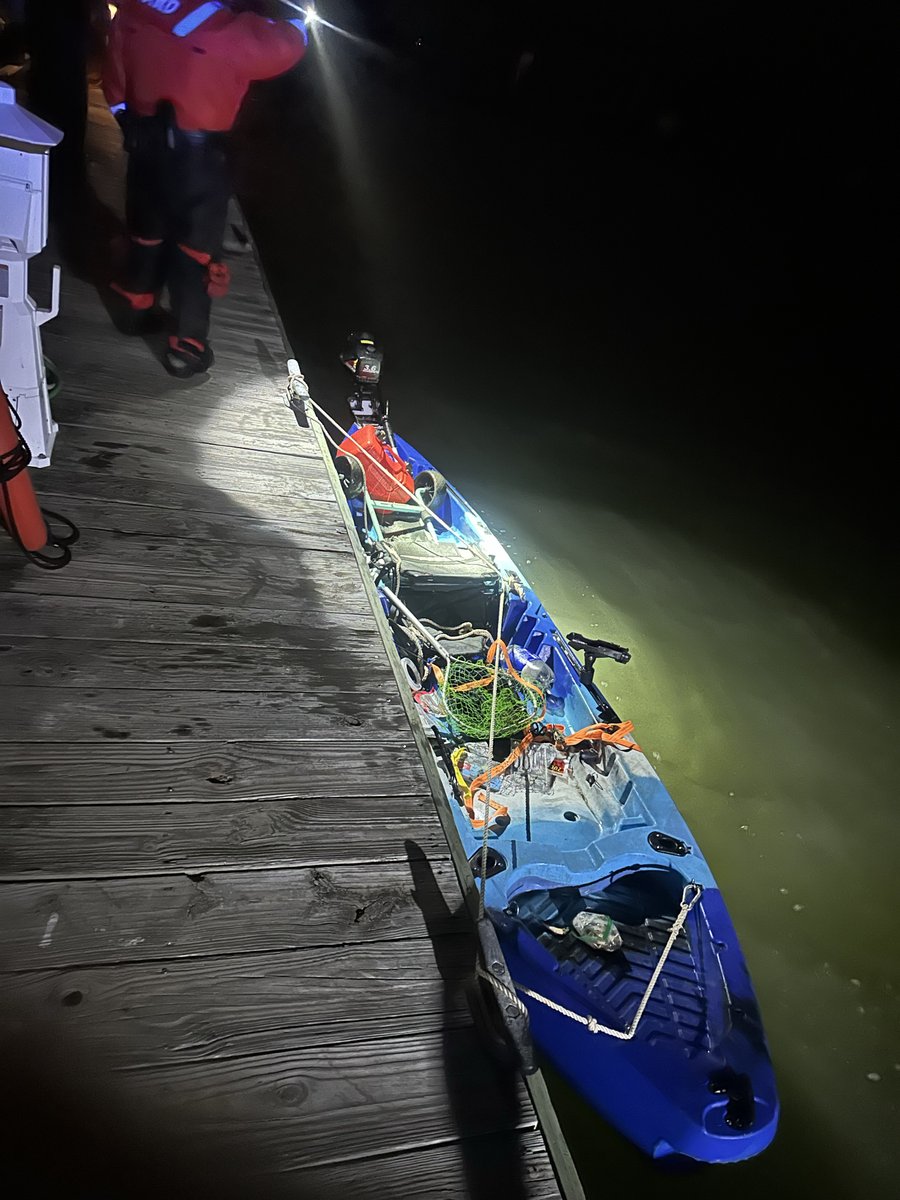 USCGSoutheast's tweet image. A @USCG Station Tybee boat crew assisted a kayaker, Sunday, who was stuck in the mud near Oyster Creek in #Savannah, #Georgia.

The boat crew located the stranded kayaker and safely transported him to Bull River Marina, where he was reunited with his family. #SAR