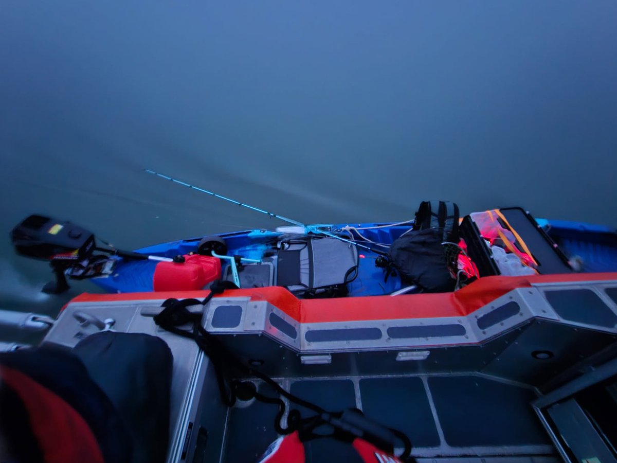 USCGSoutheast's tweet image. A @USCG Station Tybee boat crew assisted a kayaker, Sunday, who was stuck in the mud near Oyster Creek in #Savannah, #Georgia.

The boat crew located the stranded kayaker and safely transported him to Bull River Marina, where he was reunited with his family. #SAR