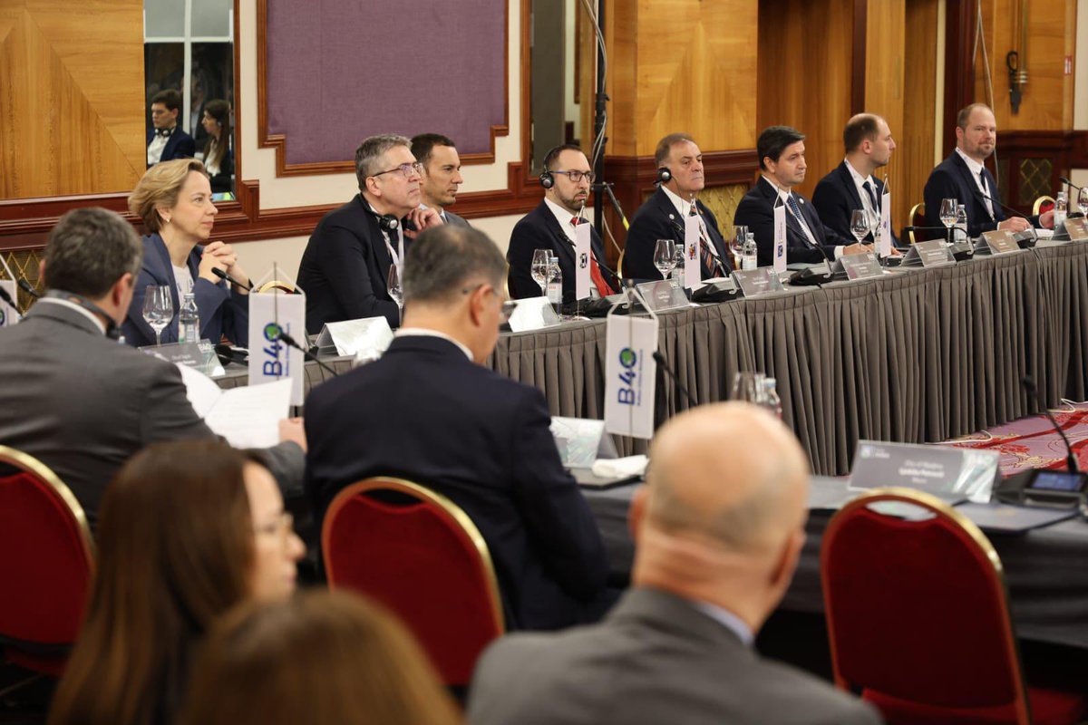 Ekrem İmamoğlu (International) tweet media