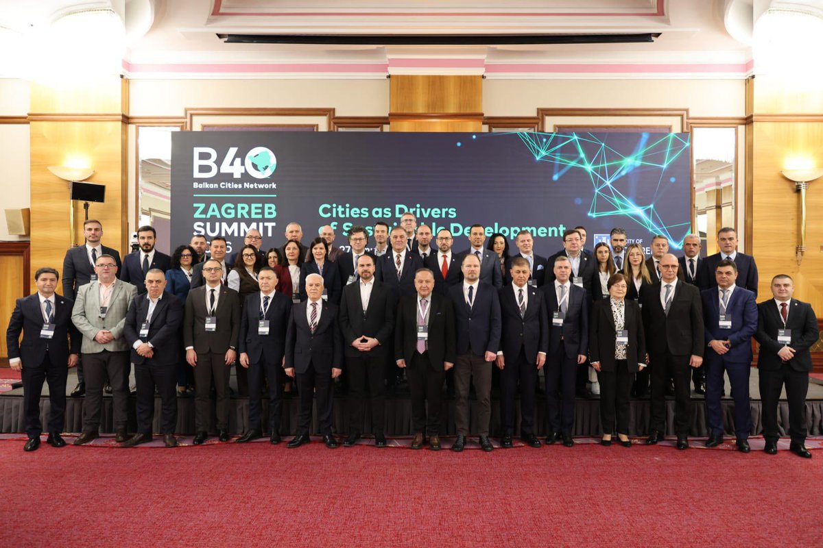 Ekrem İmamoğlu (International) tweet media