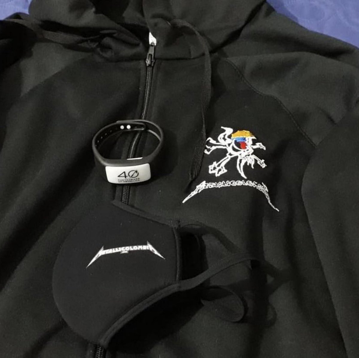 Metallicolombia's tweet image. ¿Quien tiene aún el kit de Pandemia de Metallicolombia? 

#Metallica #Metallicolombia 🇨🇴⚡️