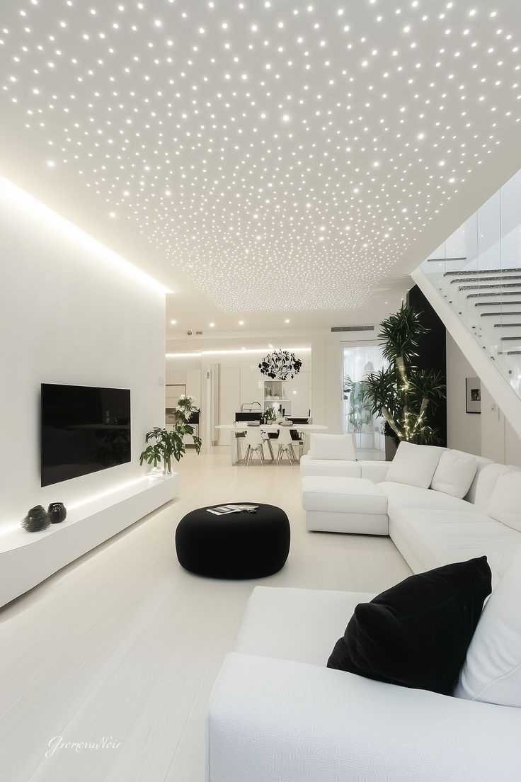 FLORA (@floraaaa_11) on Twitter photo 