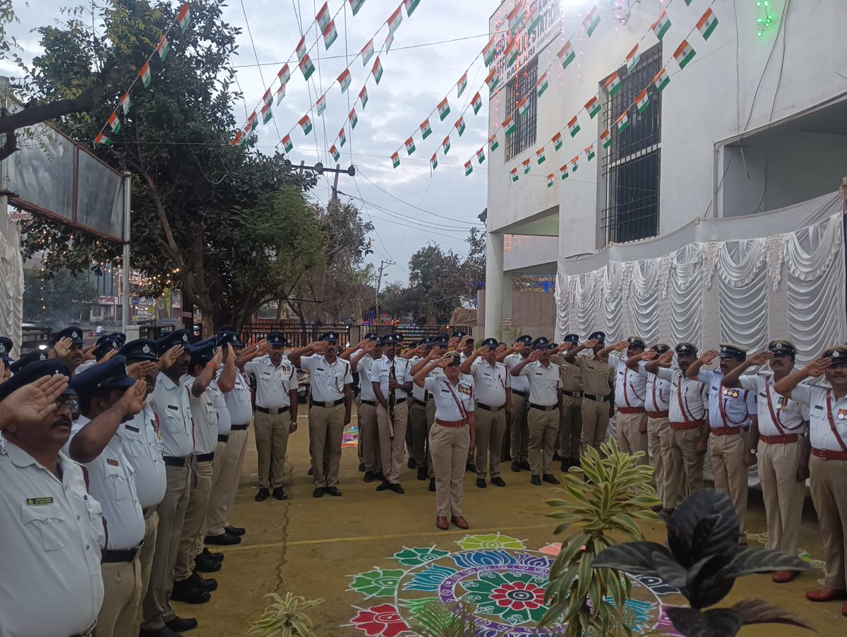 BALLARI TRAFFIC POLICE tweet media