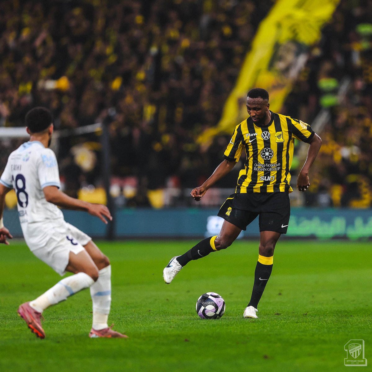 📸| من الشوط الأول لمباراة #الاتحاد_الأخدود ⚽️
