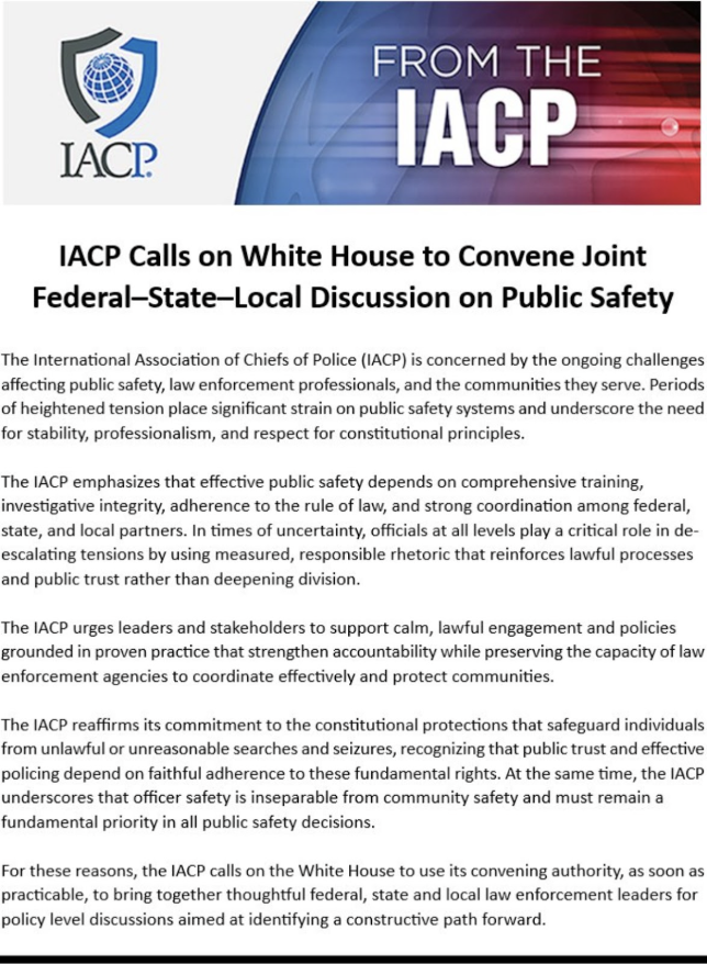 Amy Klobuchar tweet media