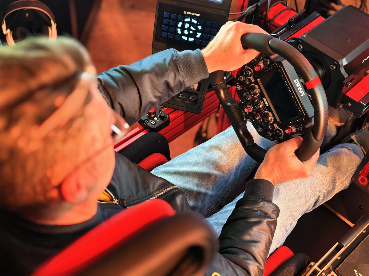 Hyndrosa 🔜 Squadron 42 Awaits! 2956 tweet media