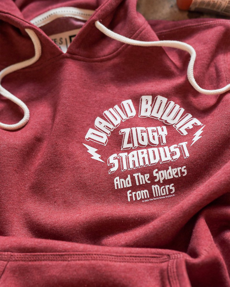 rootsoffight's tweet photo. Ziggy changed everything.

In 1971, Bowie turned otherness into power - and music into something bigger than itself.

Ahead of his time, then and now.

ROF x Bowie | https://t.co/XejOrZXAs9 https://t.co/WKHnHUoKI5