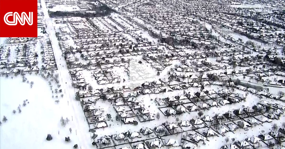 درجات حرارة متجمدة وطرق جليدية ومدن مغطاة بالثلوج.. هذا ما سببته العاصفة الشتوية في أمريكا 