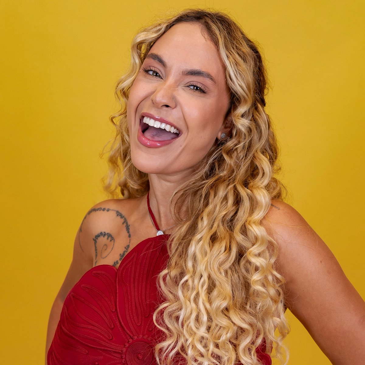 centralreality's tweet image. 🚨Sarah Andrade está PERDENDO seguidores no Instagram.