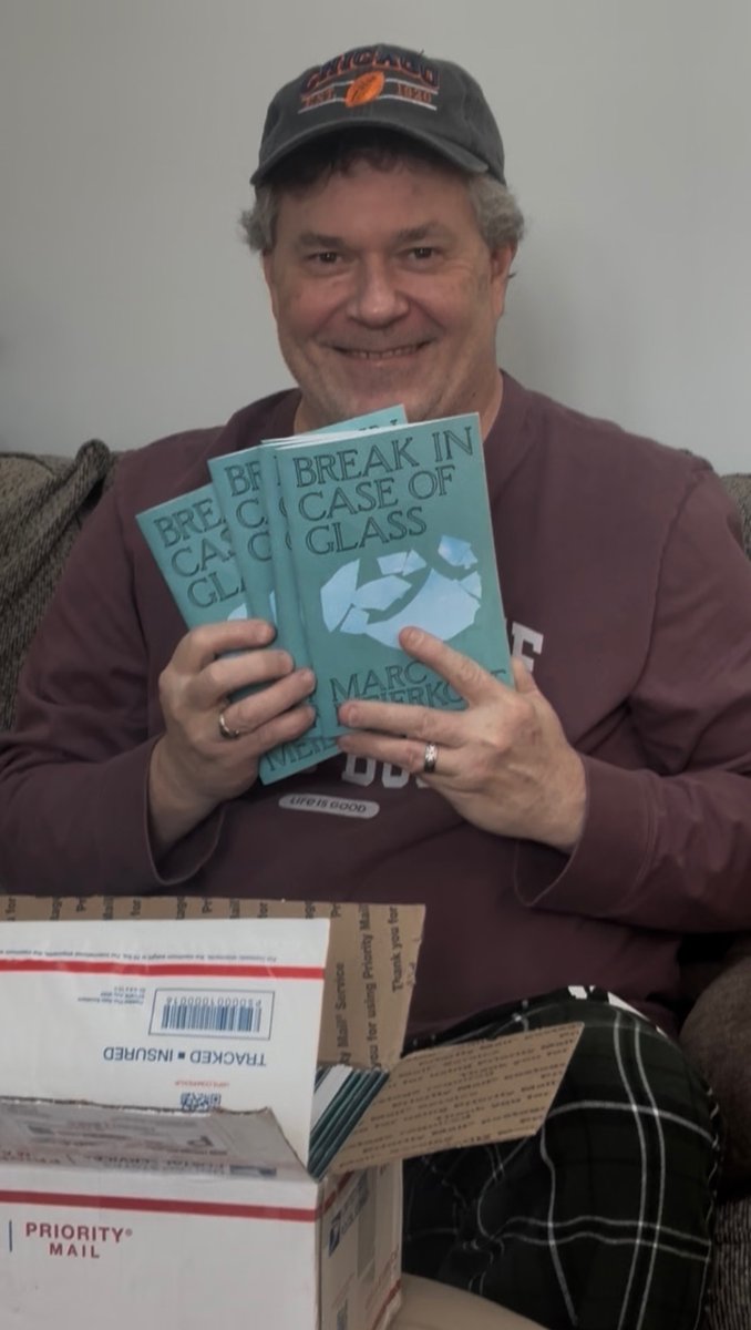 MarcMeierkort's tweet photo. It's author copy arrival day! I can't believe they're here. Thank you Bottlecap Press! https://t.co/dWEjd7oaRP