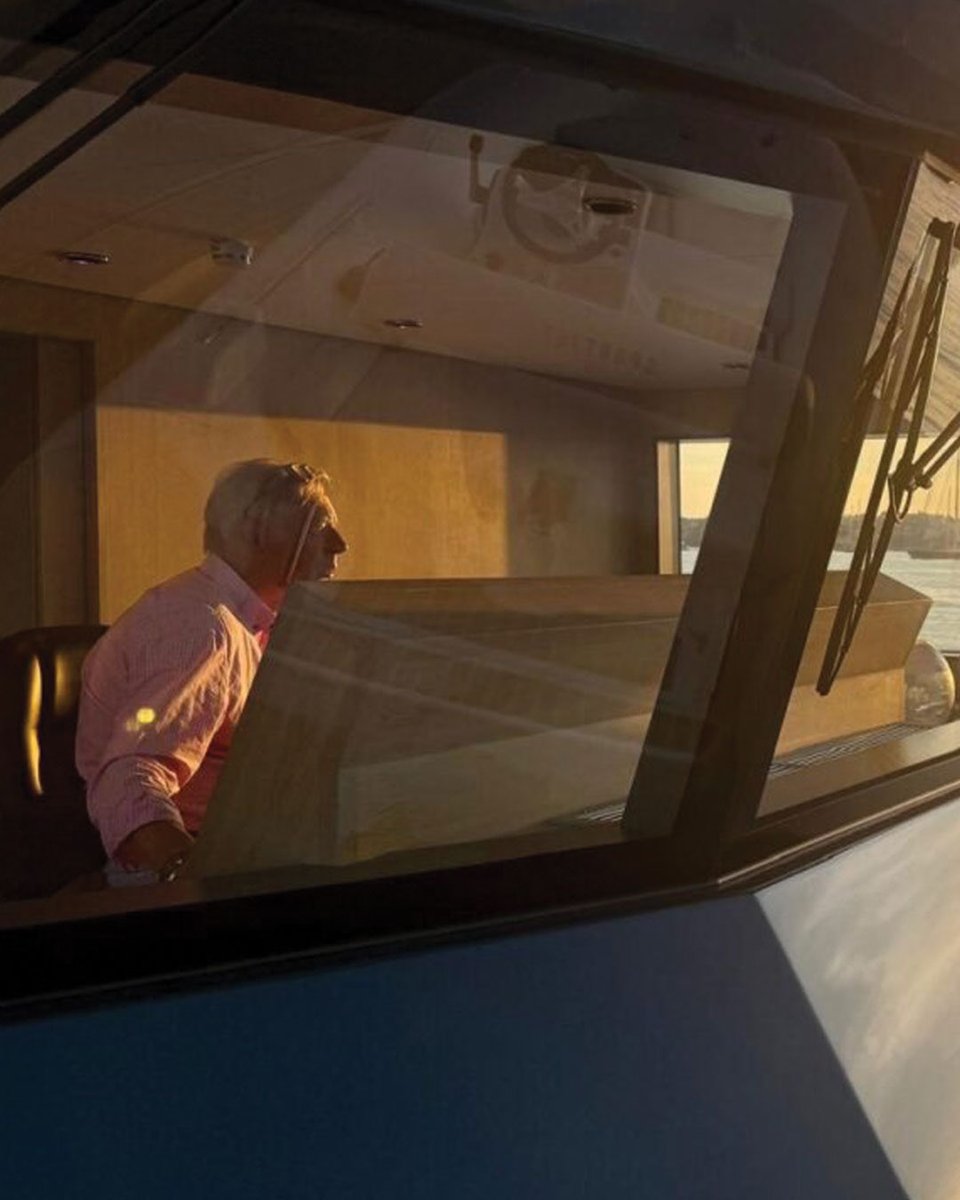Outerreefyachts's tweet image. Some opportunities are too exceptional to wait. Experience the Outer Reef 780 Adventure — ready for you today.

#YachtOwnership #OuterReefAdventure #LuxuryYacht