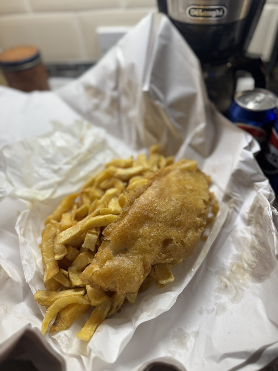 gareth brooks. tweet media