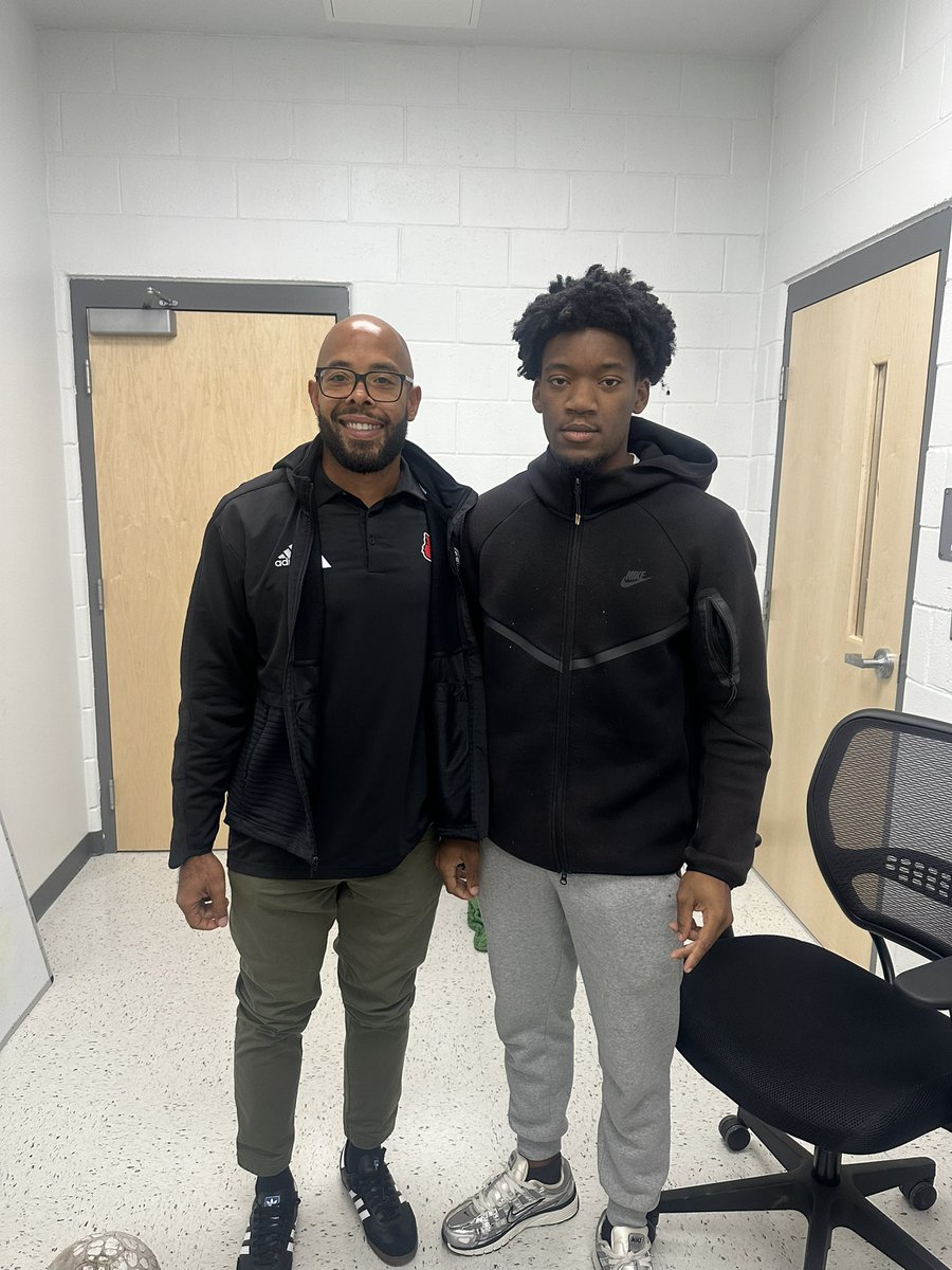 WestWoodcoachLV's tweet image. Thank @Coach_BSharp for stopping by checking out. @uptopnewz @JakeimEllison
