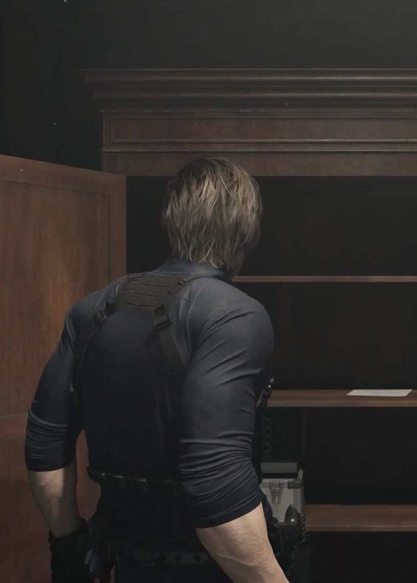 evet ben de resident evil serisini cok seviyorum baya derin alt metinlere sahip felsefi okumaya cok acik gameplay falan da super👍🏻👍🏻👍🏻