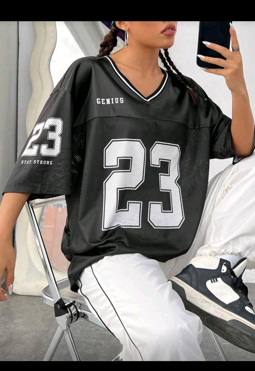 wiecie może gdzie mogę taka koszulkę zamówić z własnym projektem