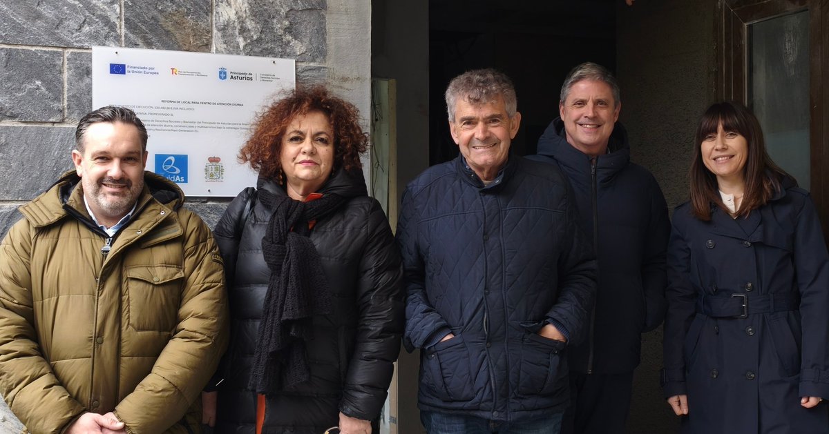 socialasturias_'s tweet image. 🏗️Las obras del nuevo centro de día de #Somiedo a punto de concluir.
 @socialasturias_  invierte 400.000 € de fondos #NextGenerationEU a través de una subvención al ayuntamiento somedano para crear 21 plazas dentro de la estrategia #CuidAs
Más ℹ️👉acortar.link/wJZoTj