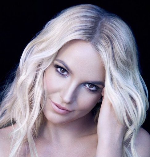 fedeebongiorno's tweet image. 🎫 La productora Bonus Track NIEGA que Britney Spears se vaya a presentar en Copacabana este año:

“El proyecto Todo Mundo no Rio aclara que la información publicadas por algunos medios de comunicación son incorrectas”