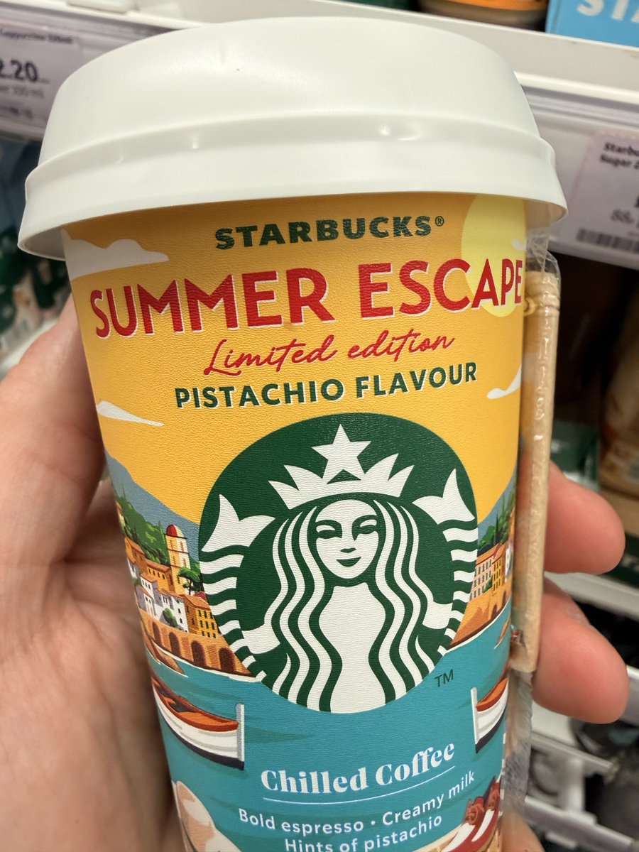 All_Things_New_'s tweet image. Pistachio Summer Escape! ☀️💚 At Starbucks @StarbucksUK #starbucks #pistachio #summer #coffee #wellthisisnew