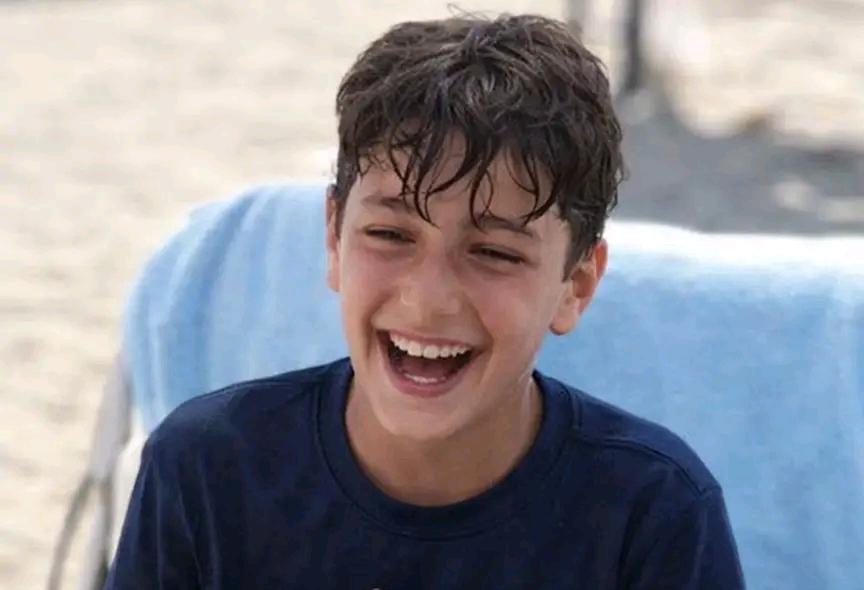 canyolu_'s tweet image. Lazkiye’de on beş yaşında bir güneş söndürüldü... ☀️🌙
​IŞİD, HTŞ ve El-Kaide gibi barbar çeteler, Alevi bir çocuğu 10 bıçak darbesiyle katlederek insanlık suçu işlemeye devam ediyor. Bu saldırı sadece bir çocuğa değil, Alevi halkının varlığına ve kimliğine yönelik sistematik bir…