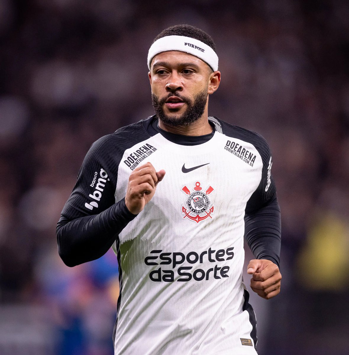 iagofase's tweet photo. ⚫️⚪️ | FIM DO CICLO!

Memphis Depay não renovará seu contrato com o Corinthians por dois motivos: O Clube não acha saudável o custo de R$6 milhões entre salários e bônus por mês e o jogador chegou no seu limite com a política do clube. https://t.co/CHchngKX3z