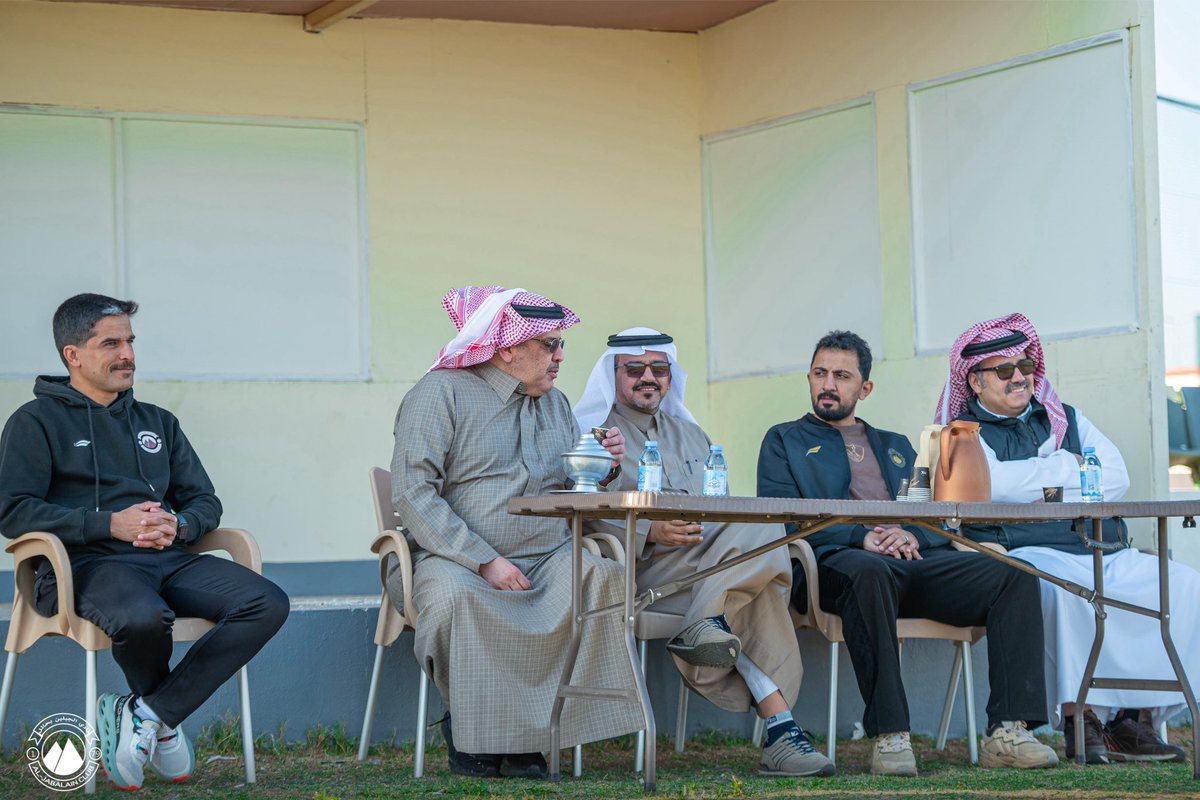 abdullahaljmel1's tweet photo. #الجبلين
الجبلين مع فايز ومن معه من رجال، قدوة من طينة الأبطال يعانقون التحديات ليس فقط ليصلوا إلى قمة الجبلين، بل ليغرسوا على سفوحه أعلام النجاح والتألق بالحنكة والحكمة.
@FayezAlmojel 
@aljabalainFC https://t.co/MAr84M5TNo