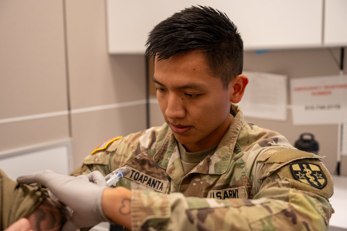 ARMEDCOM1's tweet image. 7248th Medical Support Unit, 7413th Troop Medical Clinic sharpens readiness pipeline for large-scale combat operations

dvidshub.net/news/556744/72…

#USARC #ArmyMedicine #armedcom #fortbliss