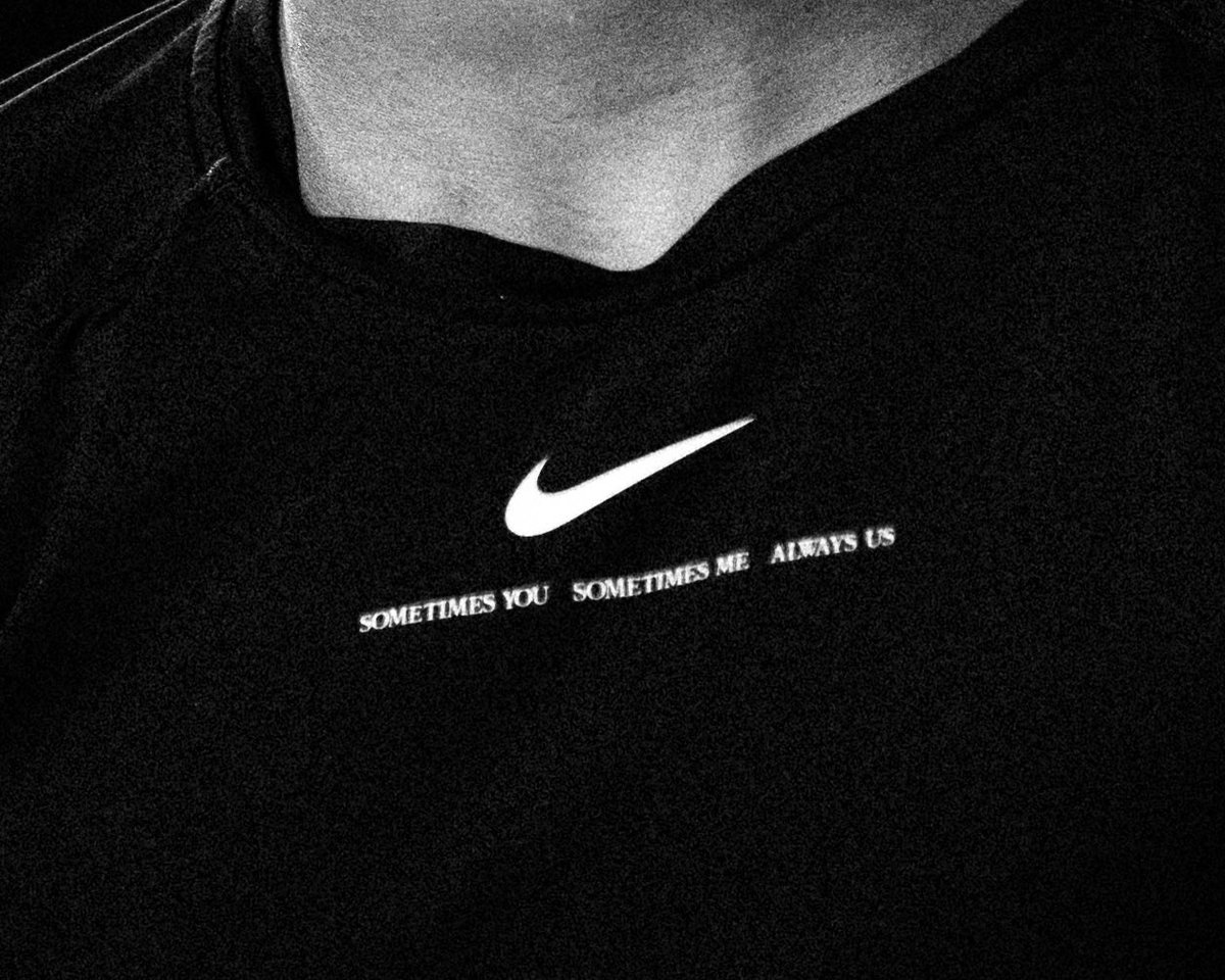 MadeByDylan1's tweet photo. “Hoops.” | Home &amp; Away 🛫

#smsports #sportscreative #basketball https://t.co/q7EFQinzZe