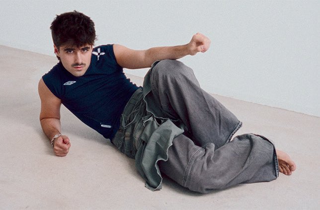 NewsMartinES's tweet image. 🎶 | Ya puedes votar "Nuevos Recuerdos" en el ranking de @radiohoycl "Nuevos Talentos Internacional" 

👉 radiohoy.cl/https-radiohoy…