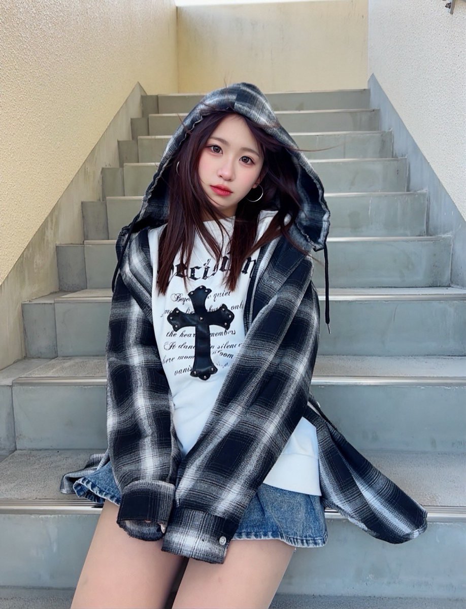 新山 桃菜@LOTUS MARRY tweet media