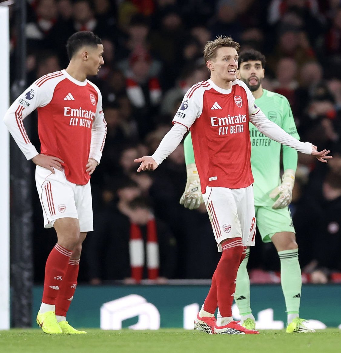 Arsenal’s results this season:

Man United 0-1 Arsenal ✅
Arsenal 5-0 Leeds ✅
Liverpool 1-0 Arsenal ❌

Arsenal 3-0 Nottingham Forest ✅
Athletic Club 0-2 Arsenal ✅
Arsenal 1-1 Man City 🤝
Port Vale 0-2 Arsenal ✅
Newcastle 1-2 Arsenal ✅
Arsenal 2-0 Olympiacos ✅
Arsenal 2-0