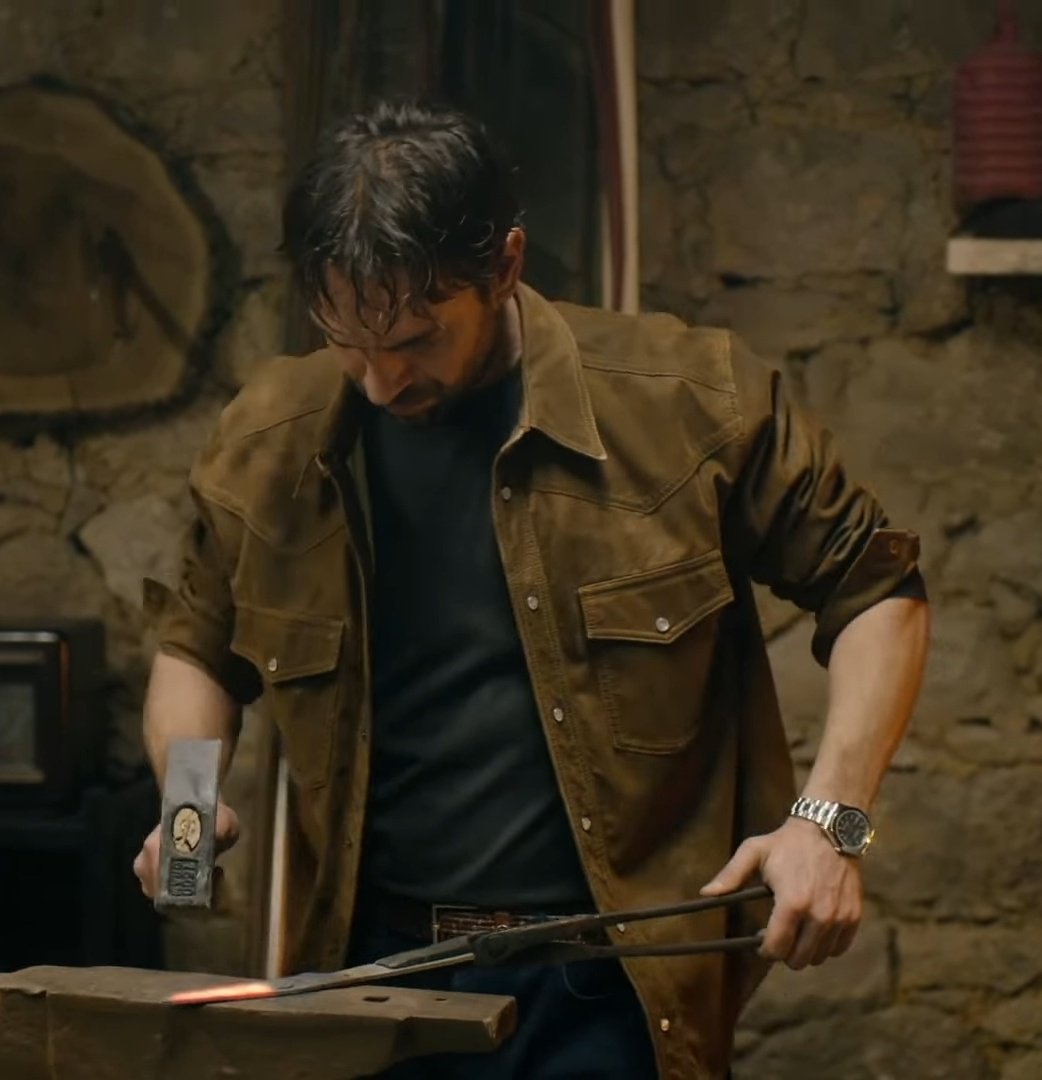 mahiitapp's tweet photo. Aynısınız işte daa 🫠🤎
#ElAd #TaşacakBuDeniz https://t.co/zIwQ43mhAh