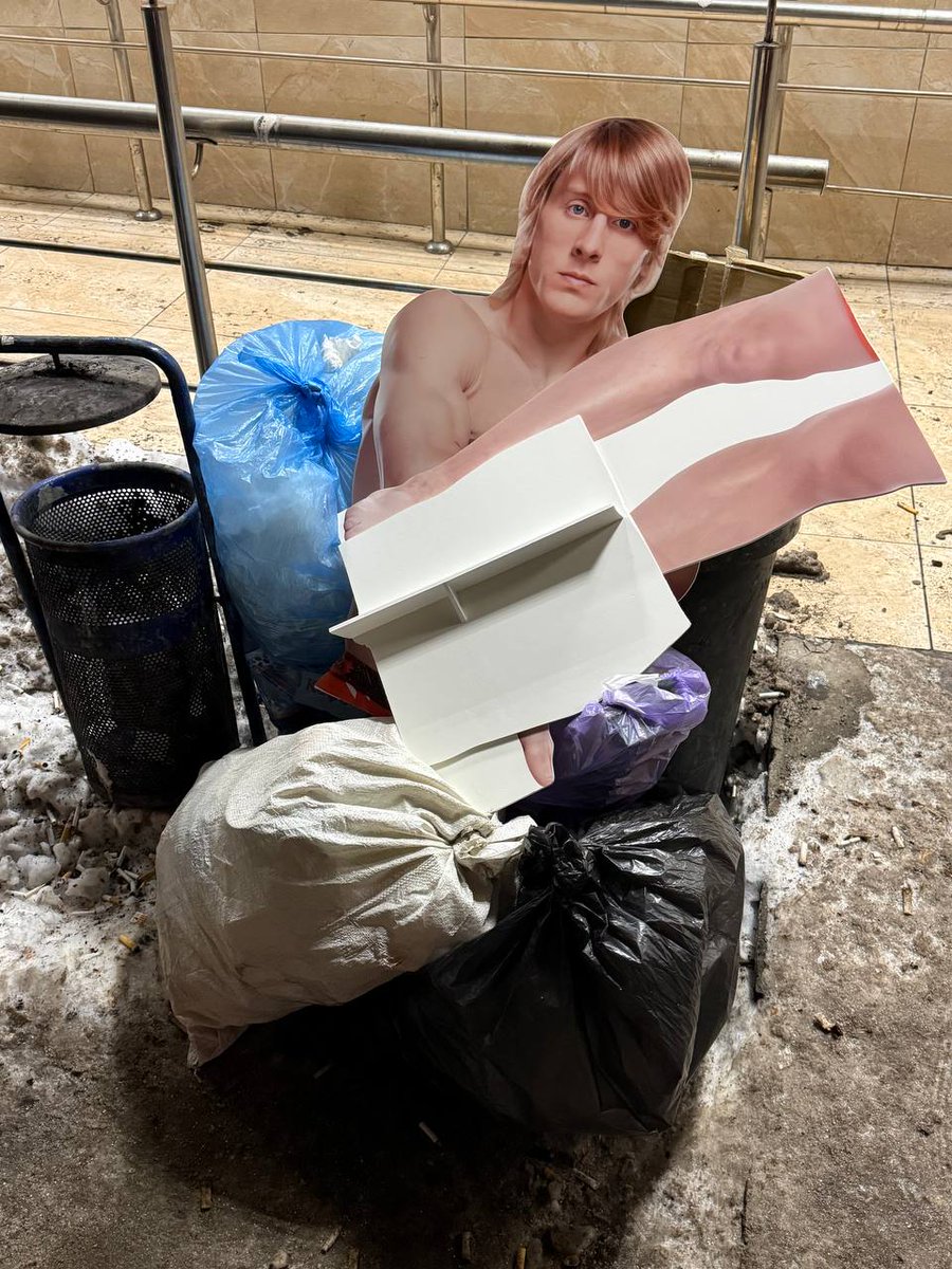 ParamPam1990's tweet image. Paddy Pimblett's fans have been really unforgiving after the UFC 324.😭👇