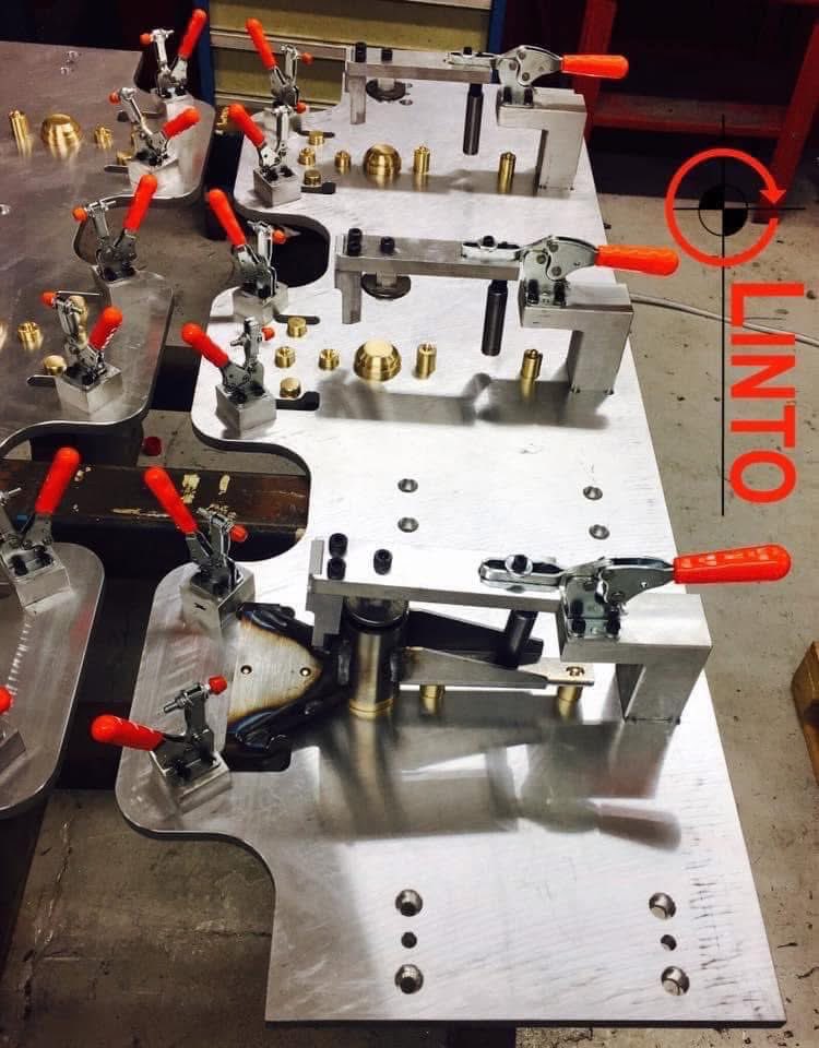 🦋🇸🇪🦋När det gäller konstruktion och tillverkning av fixturer, fråga oss. Svetsfixturer, Bearbetningsfixturer, monteringsfixturer, kontrollfixturer, robotfixturer.