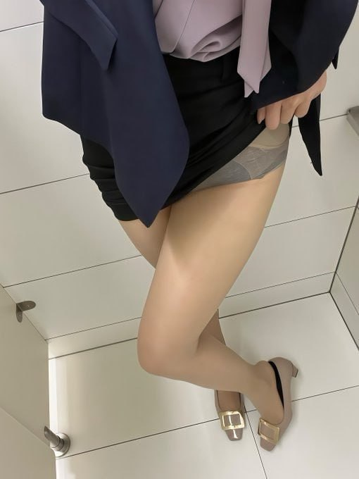 下課後老師可以去夾你的🐔🐔嗎？ 
 #國文老師 https://t.co/F92TwVyAp6