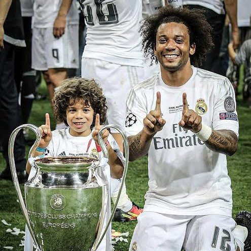 RMadridistaReal's tweet photo. 2016                                                2026 https://t.co/f3ttPwt0NA
